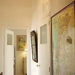 Quiet And Charming Free Private Parking Appartement