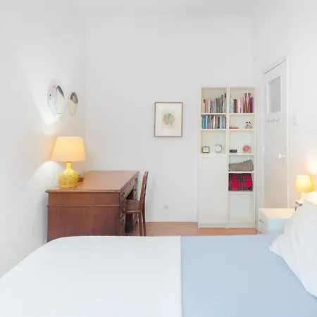 Quiet And Charming Free Private Parking
