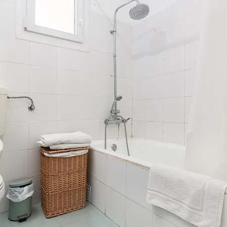 Apartment Quiet And Charming Free Private Parking