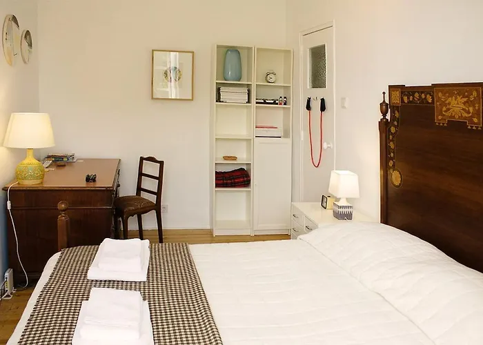 Quiet And Charming Free Private Parking Apartament Lizbona